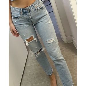 Levi’s 501 Tapered Jeans